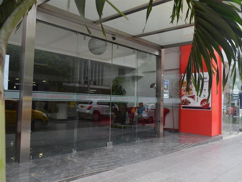 Hotel Hr Amada Cúcuta Extérieur photo