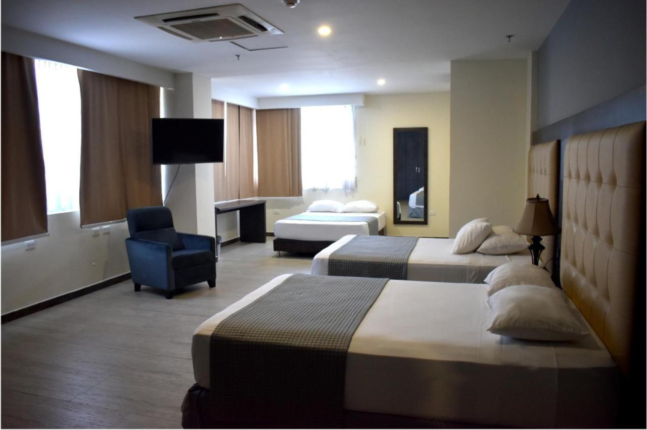 Hotel Hr Amada Cúcuta Extérieur photo